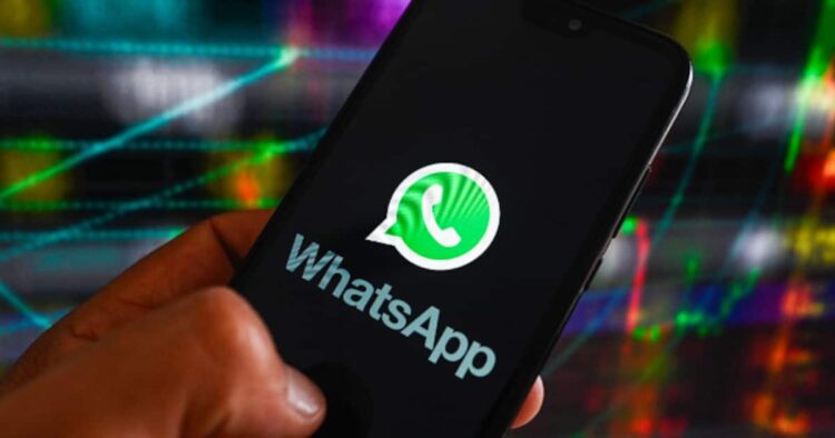 WhatsApp में नया अपडेट: अब चैट से देखें पुराने Status