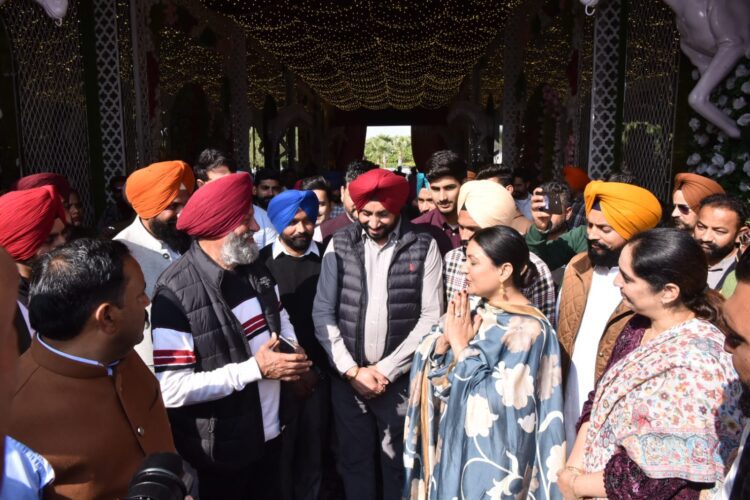 अनमोल गगन मान ने खरड़ विधानसभा क्षेत्र की पंचायतों को गांवों का रूप बदलने के लिए प्रेरित किया 1 Anmol Mann