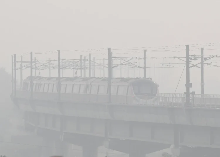दिल्ली के इस स्टेशन पर वायु गुणवत्ता AQI 1500 से ऊपर पहुंच गई