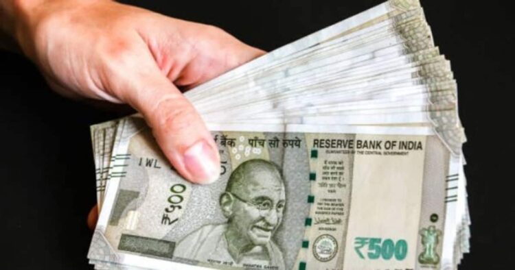 HDFC बैंक ने बढ़ाईं कर्ज की दरें, जानें आपकी EMI पर कितना होगा असर