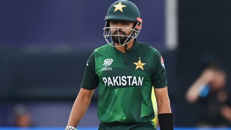 बाबर आजम के साथ ऑस्ट्रेलिया में हुआ 'हादसा', 5 साल बाद देखा ऐसा दिन 1 बाबर आजम के साथ ऑस्ट्रेलिया में हुआ ‘हादसा’, 5 साल बाद देखा ऐसा दिन