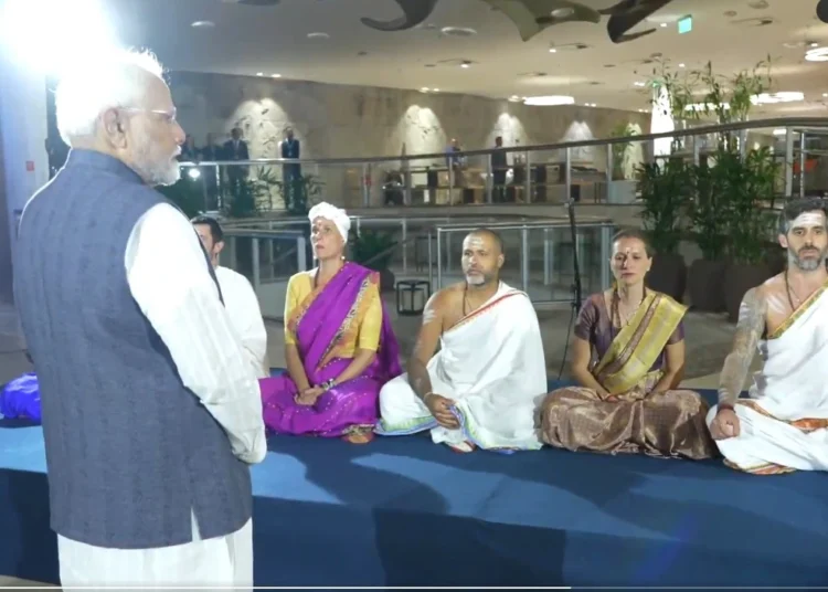 ब्राजील में संस्कृत मंत्रों से हुआ मोदी का स्वागत, सनातन धर्म की संस्कृति में डूबे लोग