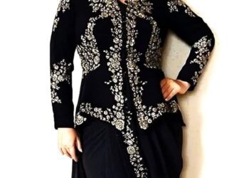 शॉल-स्वेटर की नहीं पड़ेगी जरूरत, ऑफिस में पहनें Designer Peplum Blouse