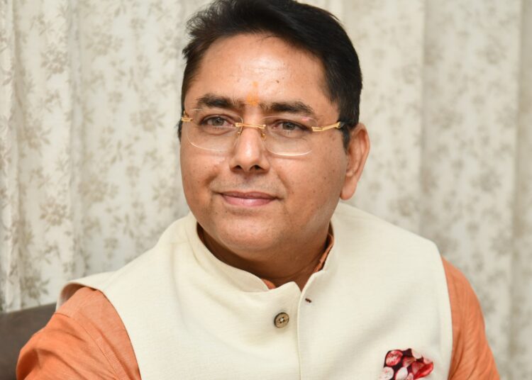 पंजाब सरकार ने नागरिकों को सुगम और निर्विघ्न सेवाएं प्रदान करने के लिए नागरिक-केंद्रित दृष्टिकोण अपनाया 1 Aman Arora