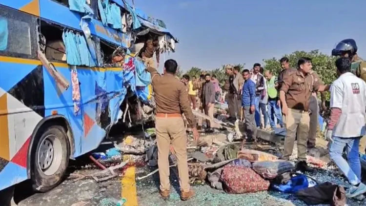 Lucknow Accident News