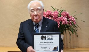 Osamu Suzuki