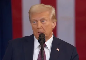 China AI Technology News, DeepSeek AI Chatbot, US-China Technology War, Nvidia Stock Crash, Apple Store AI App, ChatGPT Competitor, Donald Trump on AI War, Chinese Innovation in AI, Top AI Applications 2025, DeepSeek vs OpenAI.