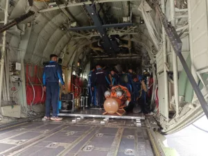 INDIAN NAVY TEAM DEPLOYED TO ASSIST IN RESCUE OF MINERS TRAPPED IN UMRANGSO, ASSAM