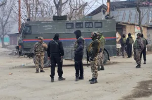 Jammu-Kashmir Encounter News, Sopore Encounter Updates, Indian Army Soldier Martyred, Cordon and Search Operation (CASO), Terrorist Hideout in Sopore, Kashmir Police Updates, Sopore Baramulla News, Chinar Corps Operation, CRPF and Rashtriya Rifles, Jammu-Kashmir Terrorist Encounter, Sopore Security Alert, Indian Army Latest News।