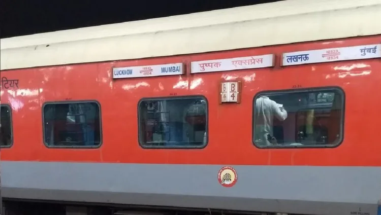 Maharashtra train accident, Jalgaon train accident, Pushpak Express, Karnataka Express accident, 11 dead in train accident, train accident Jalgaon, Maharashtra railway incident, Pushpak Express passengers, Railway rescue operation, Train collision news