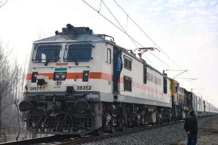 Train to Kashmir, Vande Bharat Express, Udhampur-Srinagar-Baramulla Rail Link, Katra Railway Station, Budgam Railway Station, Chenab Bridge, Anji Bridge, Republic Day Train Trial, Gati Shakti Railway Project, Jammu Kashmir Rail Connectivity, Vande Bharat Train Trial, Srinagar to Katra Vande Bharat, Indian Railways Project, February Train Launch, Northern Railway News.