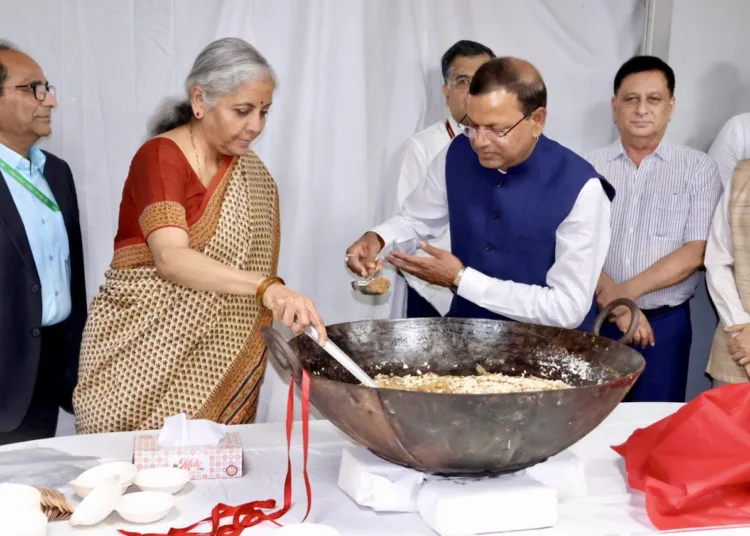 Budget 2025, Halwa Ceremony 2025, Nirmala Sitharaman Budget, Union Budget Process, हलवा सेरेमनी का महत्व, Budget Press North Block, Budget 2025 Updates, Indian Budget Tradition, हलवा सेरेमनी इतिहास, Union Budget Halwa Ceremony।