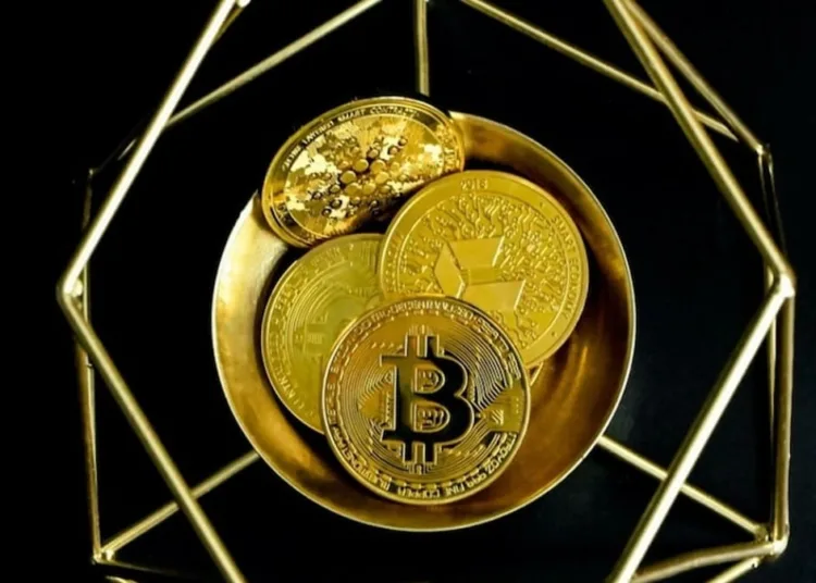 क्रिप्टो इंडस्ट्री