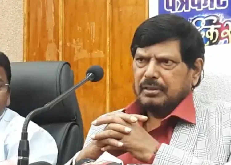 republican party of india athawale announced list of 15 candidates