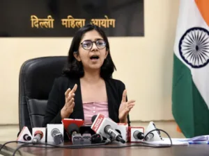 दिल्ली विधानसभा चुनाव (Delhi Assembly Elections), स्वाति मालीवाल (Swati Maliwal), आम आदमी पार्टी (AAP), अरविंद केजरीवाल (Arvind Kejriwal), आतिशी (Atishi), कश्यप (Kashyap), मनीष सिसोदिया (Manish Sisodia), दिल्ली की सड़कों (Delhi Roads), दिल्ली की नालियां (Delhi Drainage), दिल्ली में पानी (Water in Delhi), बीयर स्कीम (Beer Scheme), द्वारका (Dwarka), भलस्वा (Bhalaswa), कांग्रेस (Congress), भाजपा (BJP), स्वराज (Swaraj).