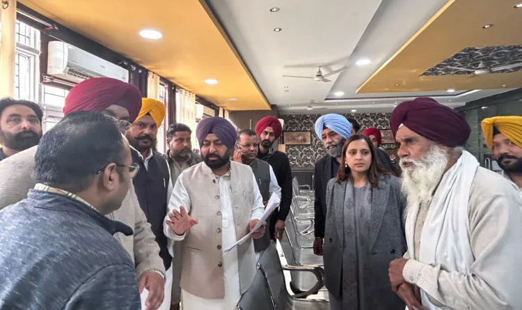 Revenue Minister Hardeep Singh Mundian