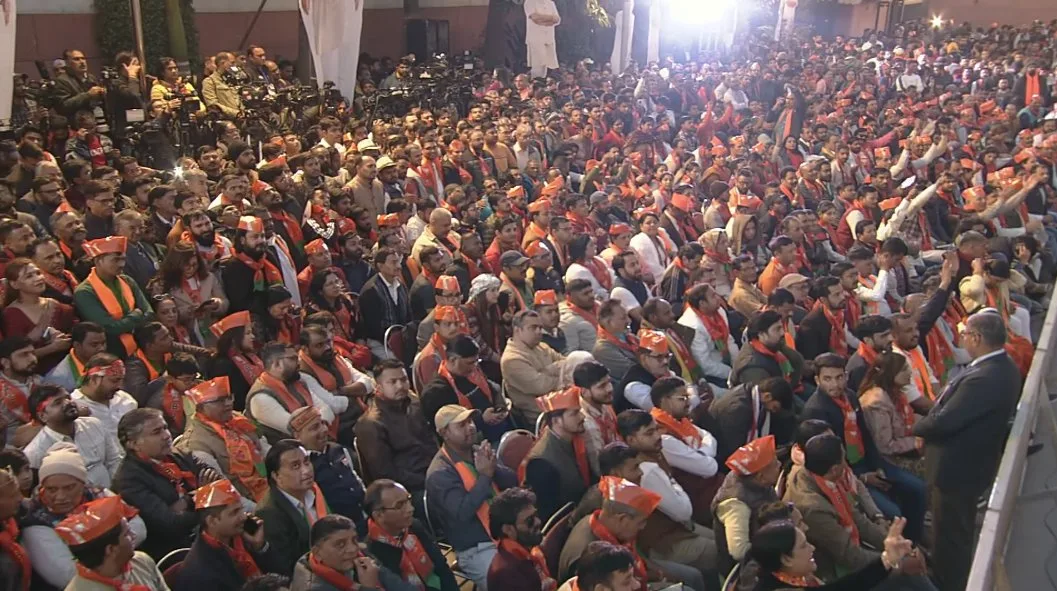 Delhi Election 2025: 27 साल बाद BJP की धमाकेदार वापसी, AAP का सफाया! 2 01 13