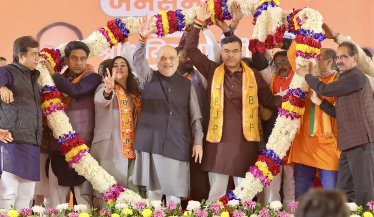 भाजपा में महिला मुख्यमंत्री के नाम पर हो रहा है विचार, चार महिला विधायक हैं रेस में