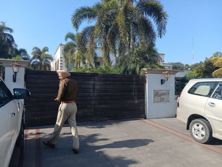 Income Tax Raid: कांग्रेस MLA के घर पर IT टीम का एक्शन! अंदर क्या चल रहा? 1 Income Tax Raid MLA Rana Gurjeet Singh