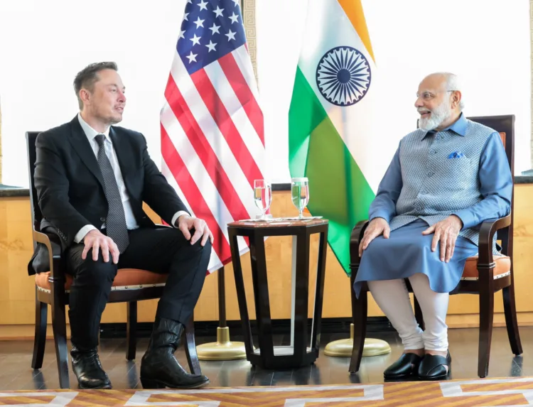 Modi Meets Musk: व्हाइट हाउस में बड़ी डील? भारत में Tesla और Starlink पर बड़ा ऐलान! 1 Modi Meets Musk