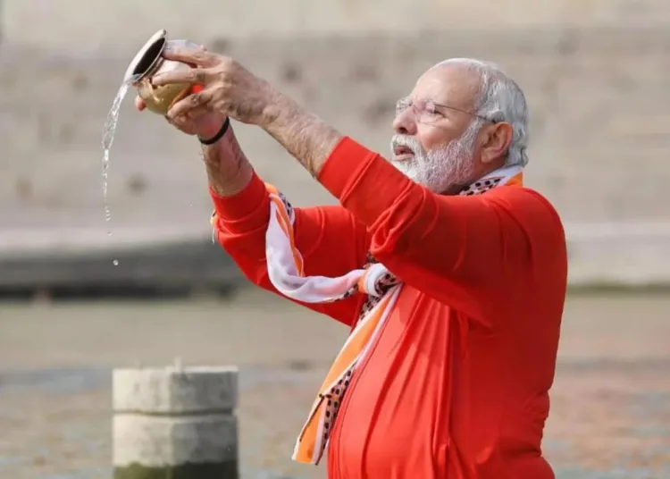 PM Modi Maha Kumbh 2025