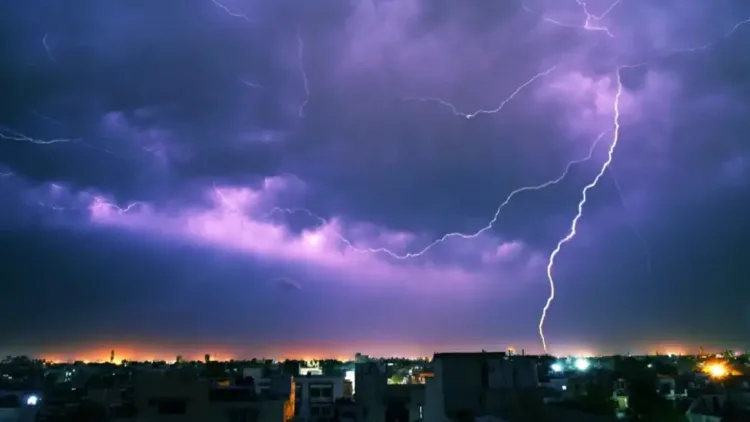 Punjab Weather ; Temperature Rise Rain Alert Thunderstorm
