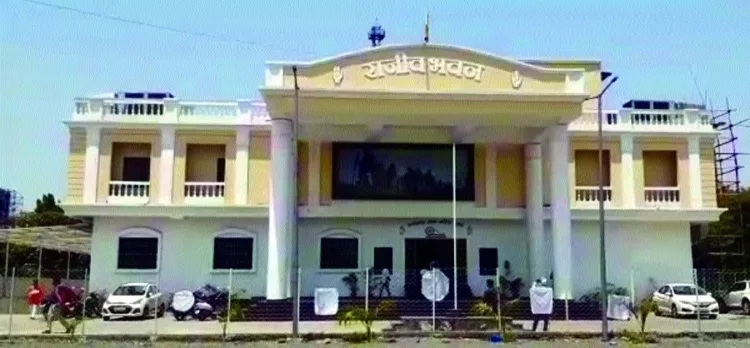 ED की बड़ी कार्रवाई! Raipur Congress Office पर छापा, सुकमा में Rajiv Bhawan पर संकट? 1 Rajiv Bhawan