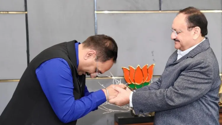 Delhi CM पर सस्पेंस! BJP विधायकों की JP Nadda से मुलाकात 1 Why BJP MLAs Meet JP Naada Amid Delhi CM Suspense