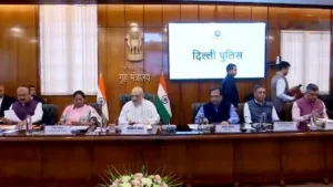 amit shah meeting on delhi security with cm rekha gupta and ofiicers