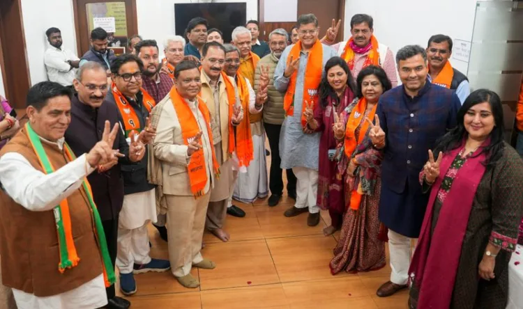 Delhi में BJP सरकार! 8 में से 3 विधायकों की मंत्री बनने की कुर्सी पक्की? 1 delhi bjp government cabinet possible names list