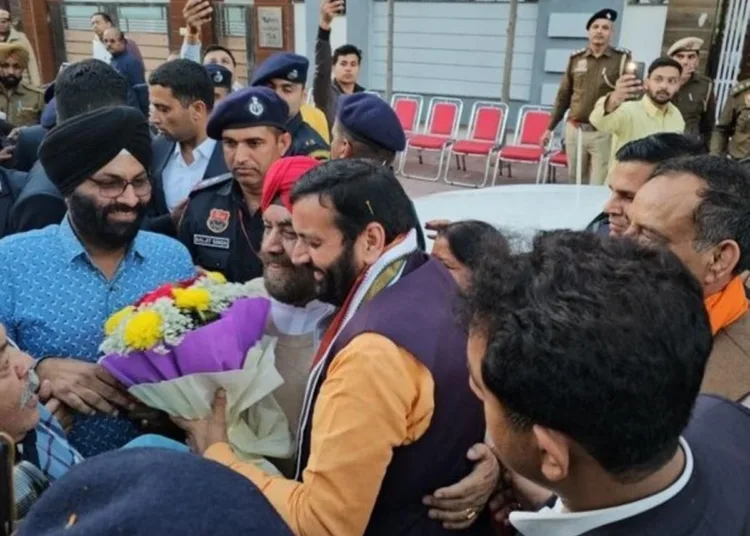 haryana congress setback before civic polls 50 leaders join bjp