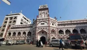 karnataka high court raises question on waqf board