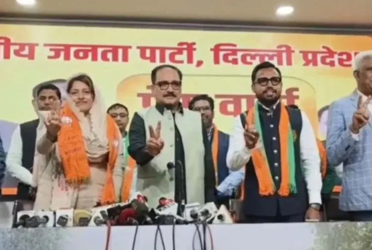 mcd aam aadmi party three counsellors join bjp