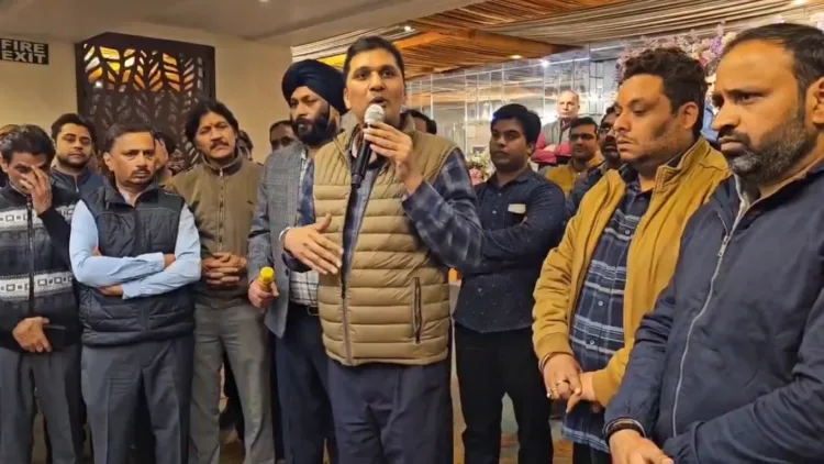 saurabh bhardwaj gets emotional