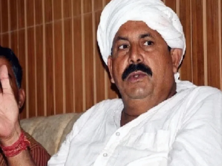 Amid Tension with Pakistan BKU leader Naresh Tikait