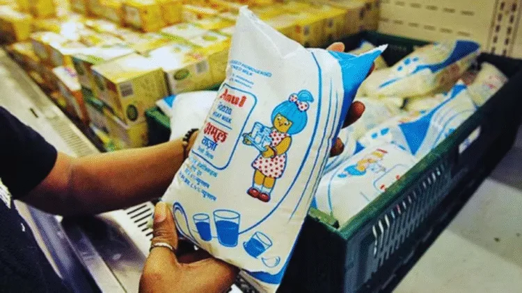 Milk Price Shock: Amul के बाद अब घर का बजट और बिगड़ा! 1 Amul Milk Price Hike