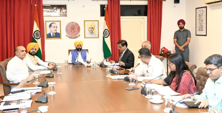 मुख्यमंत्री मान की अगुवाई में बना मंत्रियों का विशेष समूह, श्री गुरु तेग बहादर जी के 350वें शहीदी दिवस समारोह की निगरानी करेगा 1 CM Mann