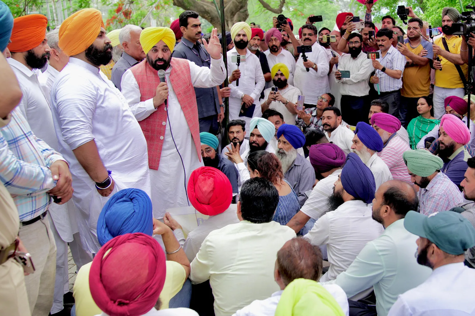 बी.बी.एम.बी. द्वारा पानी की चोरी करने के मसले पर केंद्र सरकार पर बरसे मुख्यमंत्री 4 बी.बी.एम.बी.