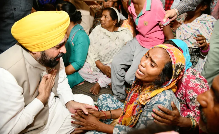 मजीठा त्रासदी: सरकार की त्वरित कार्रवाई, सभी 10 आरोपी छह घंटों में गिरफ्तार 1 Hooch Tregedy