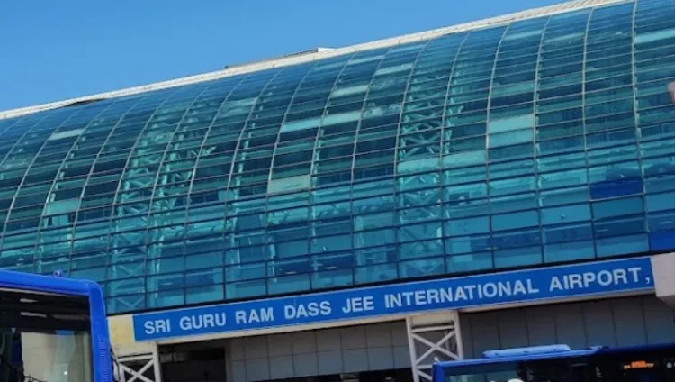 Amritsar Airport बंद! Operation Sindoor के बाद फ्लाइट्स पर Emergency Halt 1 Amritsar Airport Flights Cancelled