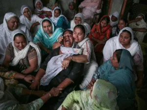 Amritsar spurious liquor 23 killed two arrested from delhi