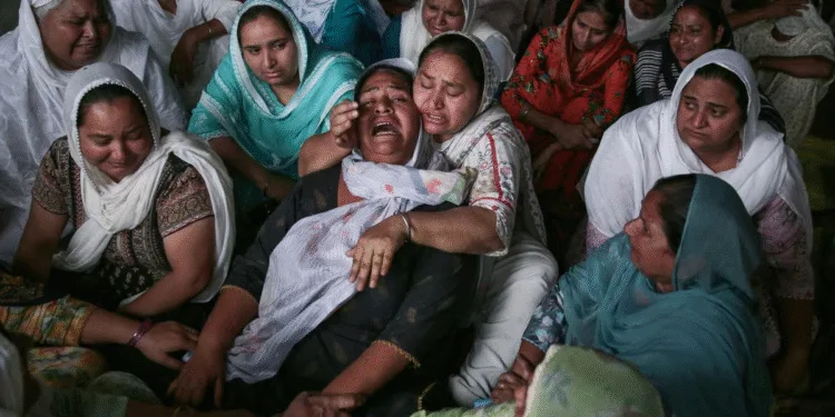Amritsar spurious liquor 23 killed two arrested from delhi