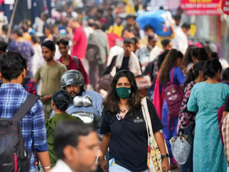 Corona वापस! Delhi में Cases 100 पार, Kerala बना Hotspot – देश में Alert जारी 1 Corona cases increase 100 cross in delhi 400 in kerala 750 new cases in a week