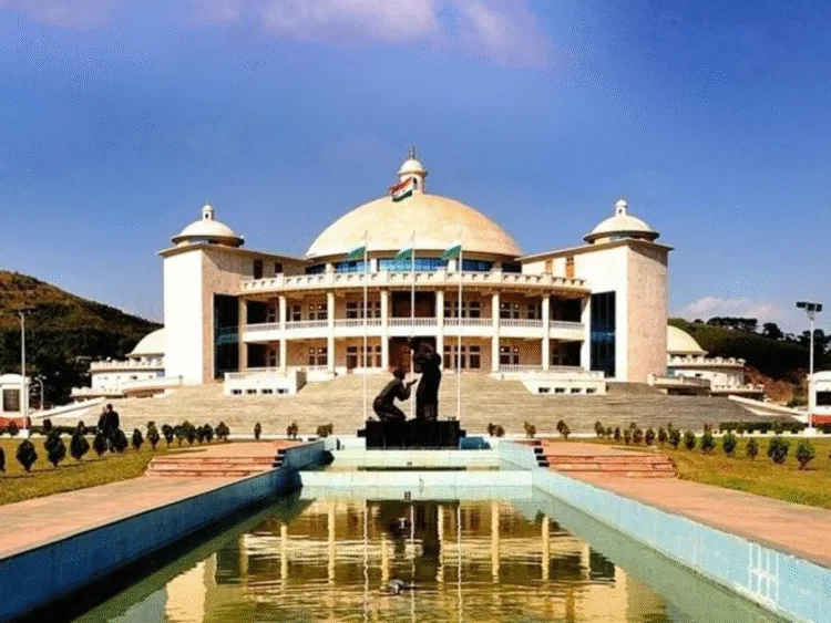 Manipur में 44 विधायकों की तगड़ी चाल! BJP के दावे से बदलेगा सत्ता का खेल? 1 Manipur