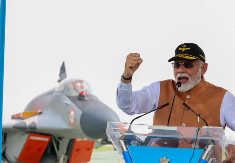 ₹50,000 करोड़ का Defence Boost! ऑपरेशन सिंदूर के बाद मोदी सरकार का मास्टरस्ट्रोक 1 PM Modi and the IAF respond at jet speed