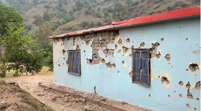 Poonch LoC पर Pakistan की Heavy Firing