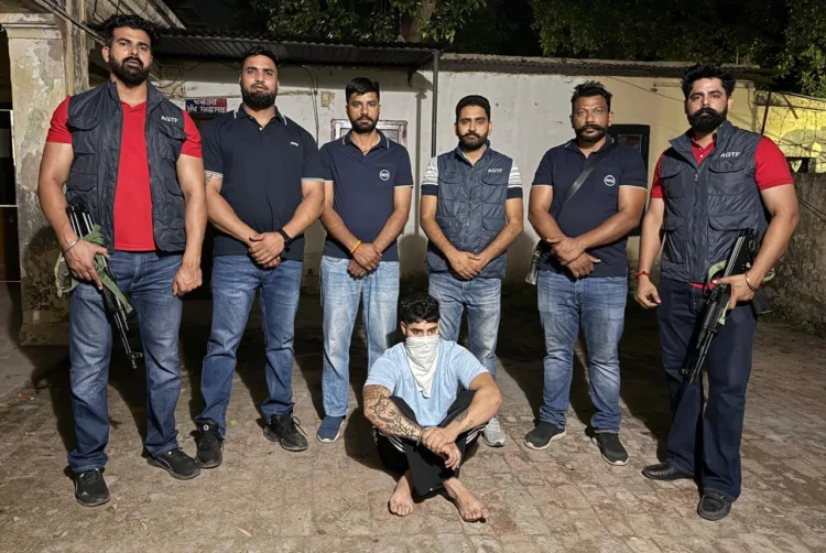 विदेशी गैंगस्टर सोनू खत्री का मुख्य साथी खरड़ से गिरफ्तार, तीन पिस्तौलें बरामद 1 विदेशी गैंगस्टर