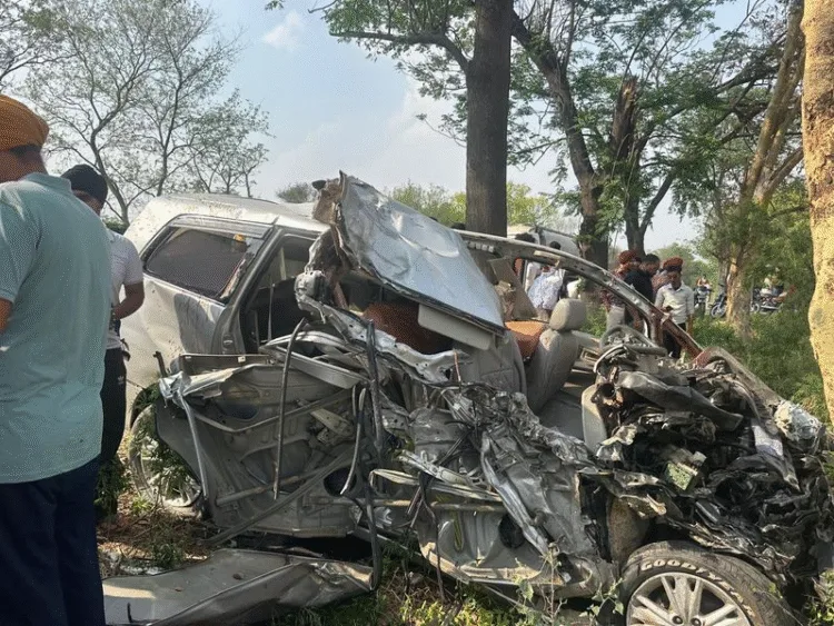 Patiala School Bus Accident: बच्चों की चीखों से कांप उठा समाना रोड, 4 की मौत से मचा हड़कंप 1 Road Accident