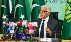 pakistan says ready to wrap tensions if india will stop now defence minister Khawaja Asif statement