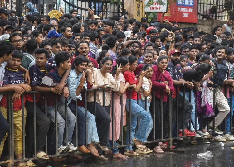 Bengaluru Stampede Karnataka Govt Says to High Court 1000 Policemen Deployed Different Claim from Shivkumar